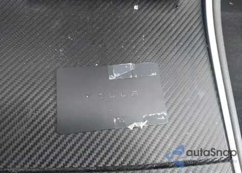 2018 Tesla Model 3 Long Range/Mid Range from USA, damaged, VIN 5YJ3E1EA4JF030501